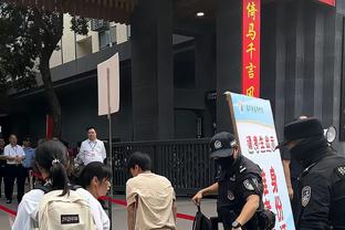 意媒：尤文有意博洛尼亚主帅莫塔，他们今夏将考虑阿莱格里的未来